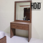 Dresser With Mirror