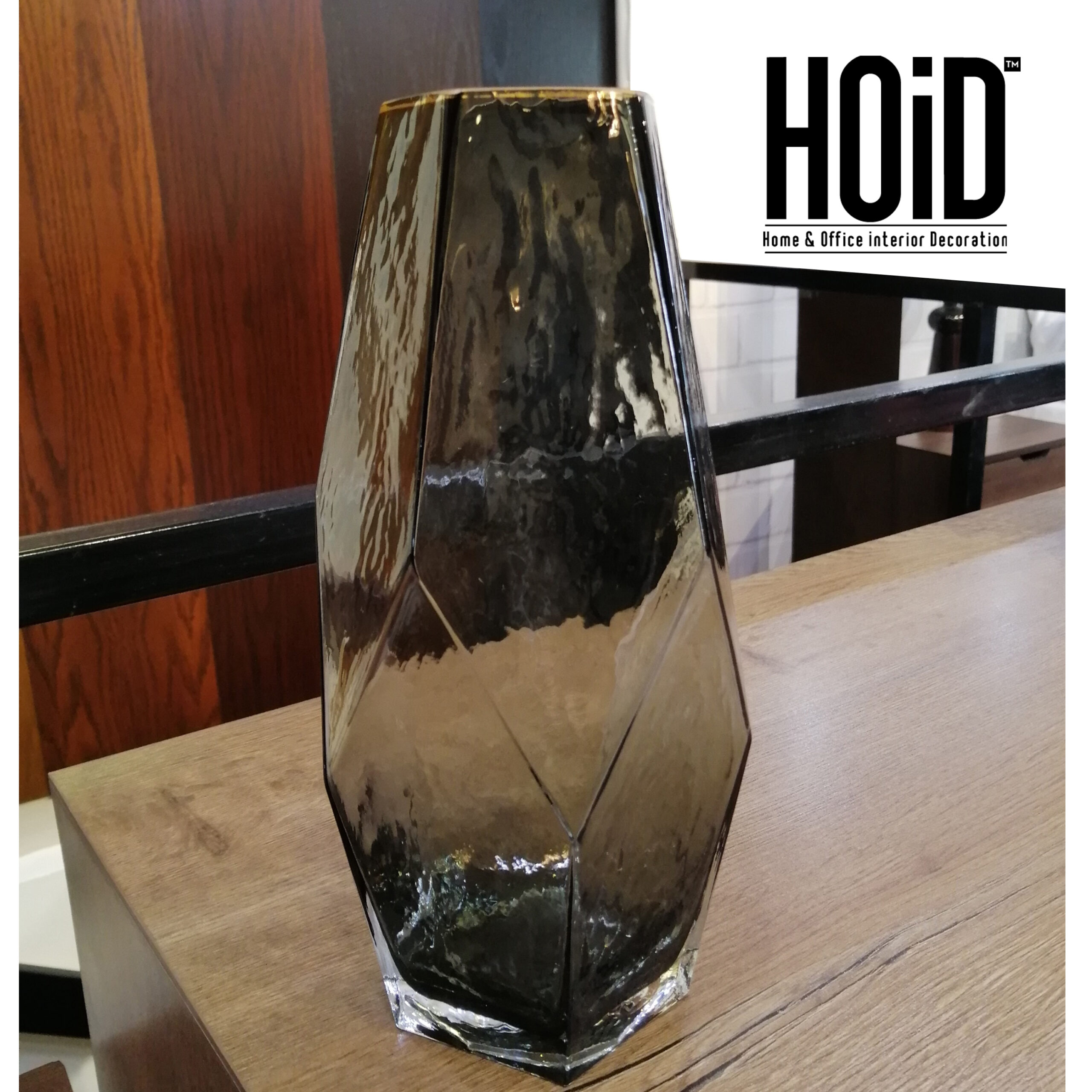 black-crystal-glass-vase-scaled-2.jpg
