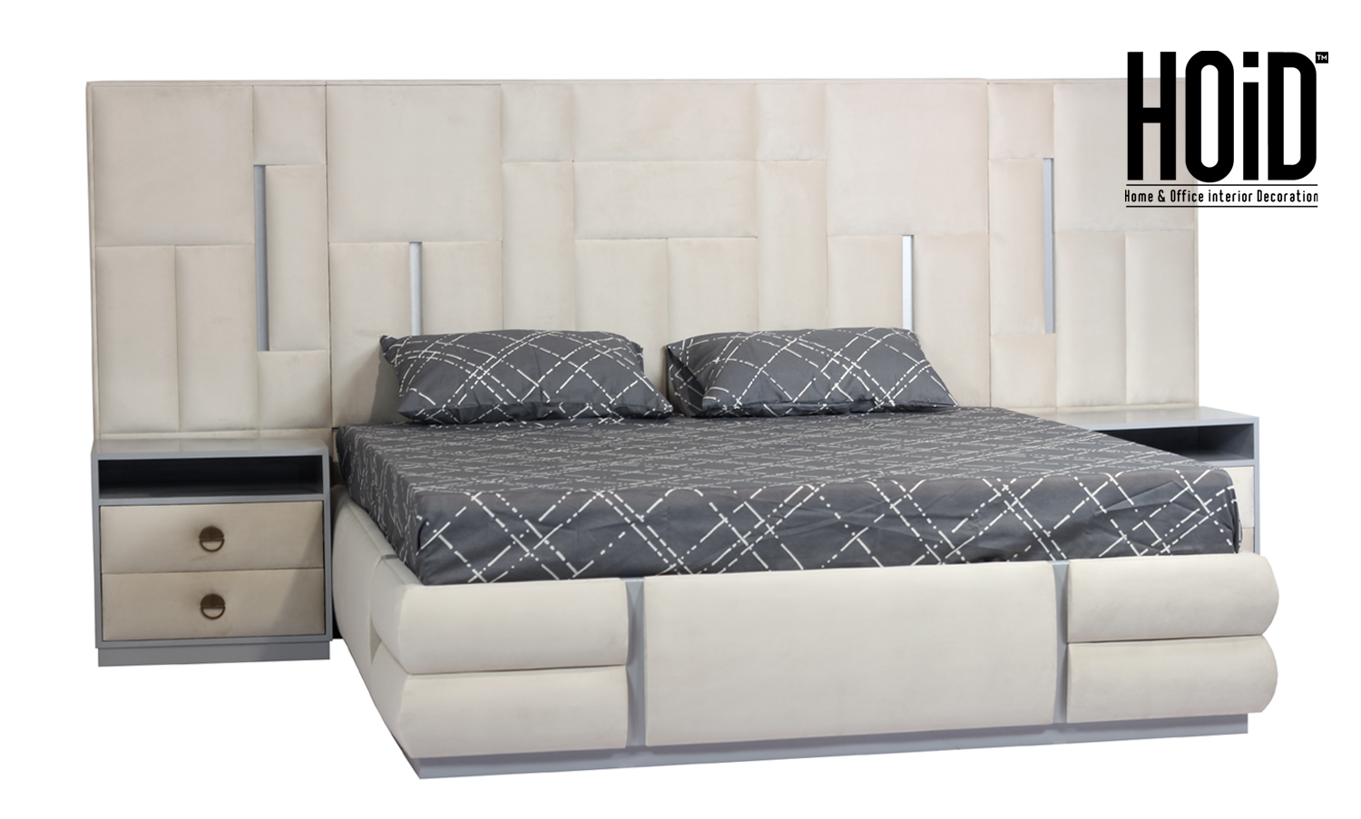 fancy-bed-with-2-sidetables-1.jpg