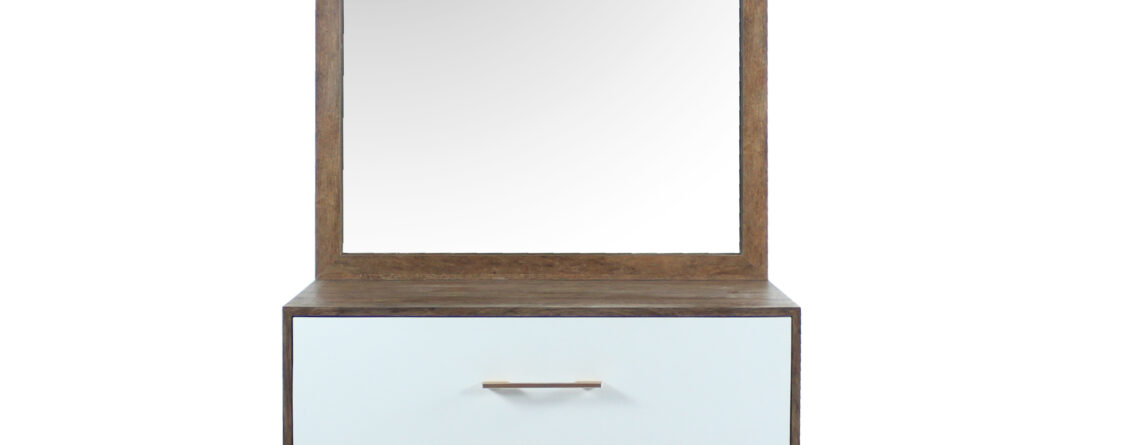 dresser with mirror